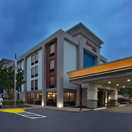 Hampton Inn Memphis-Poplar-3
