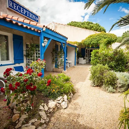 Hotel Des 4 Vents Esprit Camargue Parking Privé Gratuit-3