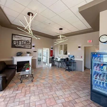 Super 8 By Wyndham Medicine Hat Ab-2