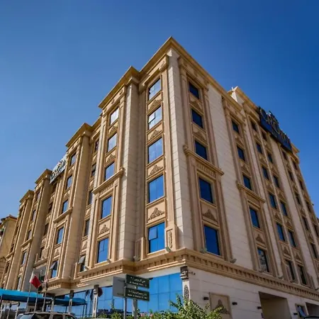 Crown Town Hotel-3