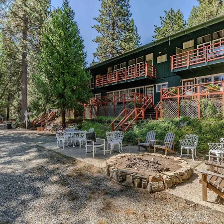 Narrow Gauge Inn-3
