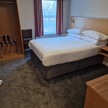 Burn Hall Hotel-2