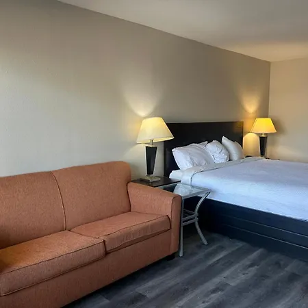Days Inn By Wyndham Natchitoches-3