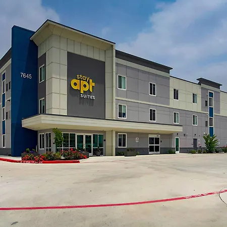 Stayapt Suites San Antonio-Randolph-2