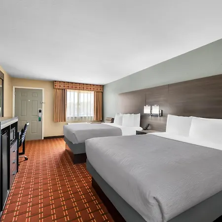 Quality Inn Marshall-2
