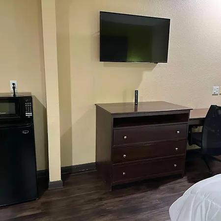 Red Lion Inn & Suites Iah Airport East-2