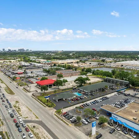 Baymont By Wyndham Orlando Downtown-3