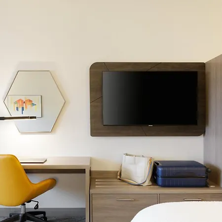 Holiday Inn Express & Suites Weatherford By Ihg-2