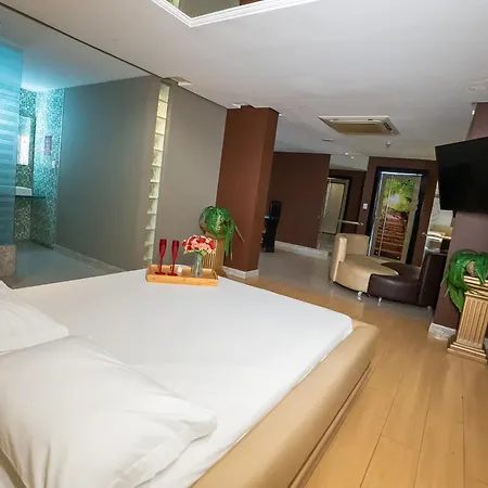 Motel Scala-3