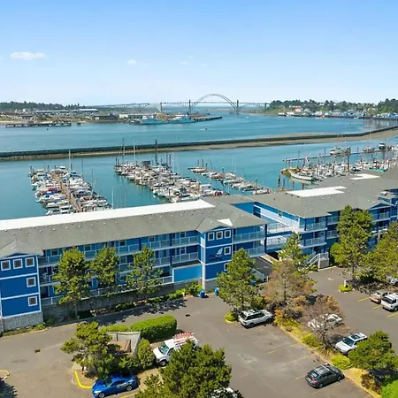 The Landing At Newport Condominium Hotel-2