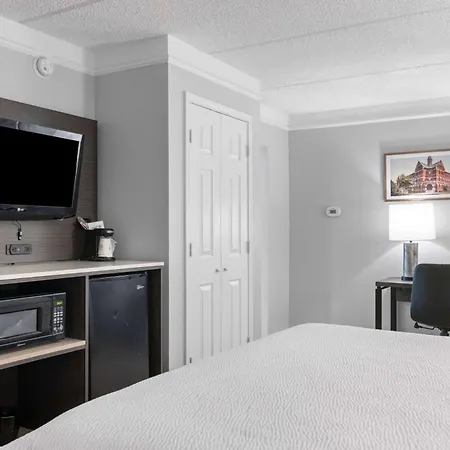 La Quinta Inn By Wyndham Stockton-2