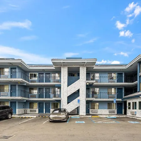 Executive Inn-3