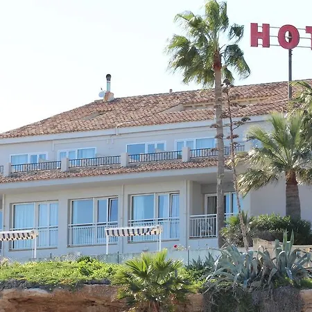 Hotel La Riviera-2