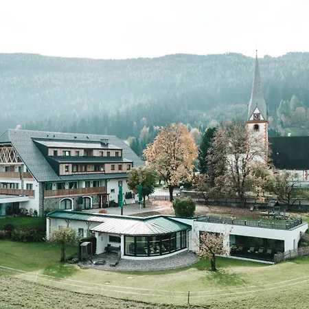 Landgasthof und Biobauer Löckerwirt-2