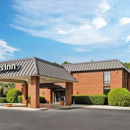 Days Inn By Wyndham Statesboro-2