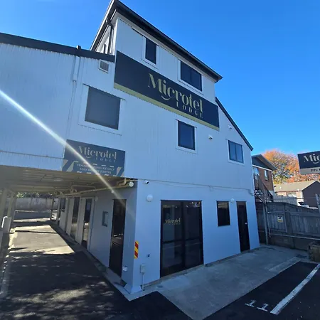 Microtel Lodge-3
