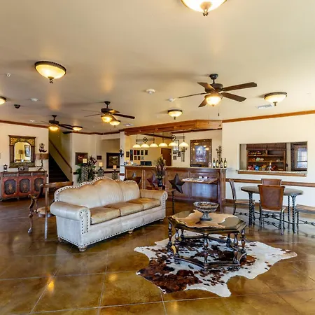 Hotel Texas Hallettsville-3