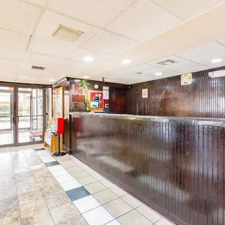 Oyo Hotel Baton Rouge Mid City-2