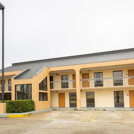 Oyo Hotel Baton Rouge Mid City-3