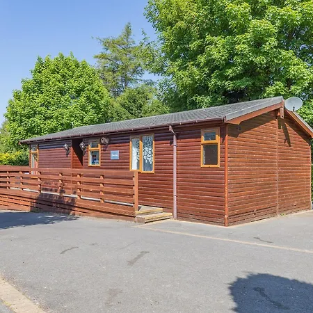 Longnor Wood Holiday Park-3