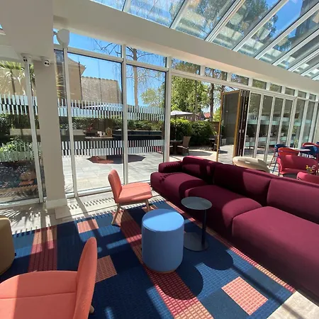 Holiday Inn Express Windsor By Ihg-2