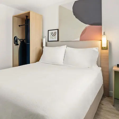 Spark By Hilton Eden Prairie-3