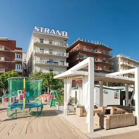 Strand Hotel-2