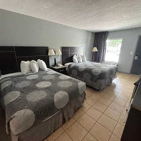 Budget Inn Sanford International Airport-2