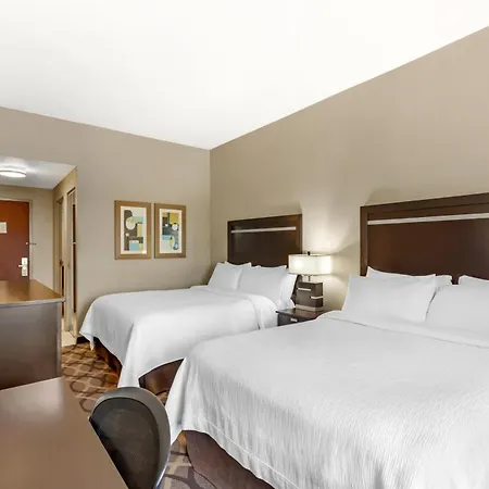 Best Western Plus Travel Hotel Toronto Airport-3