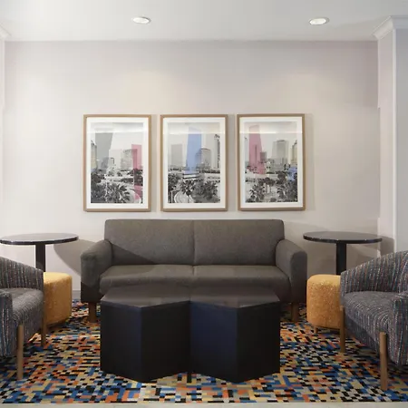 Hampton Inn & Suites Tampa-North-3