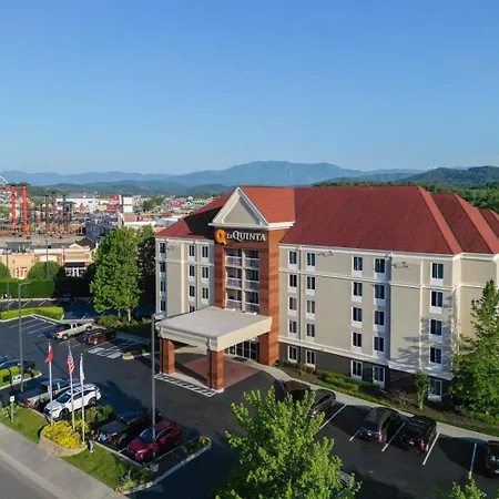 La Quinta By Wyndham Pigeon Forge-2