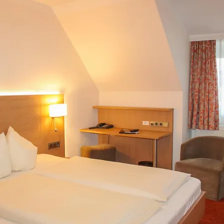 TOP Hotel Goldenes Fass-3