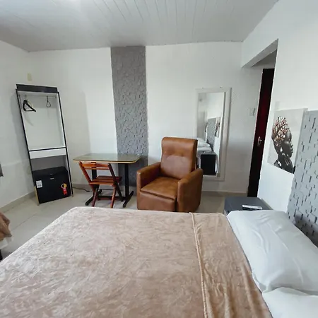 Hotel 5 Sóis-3