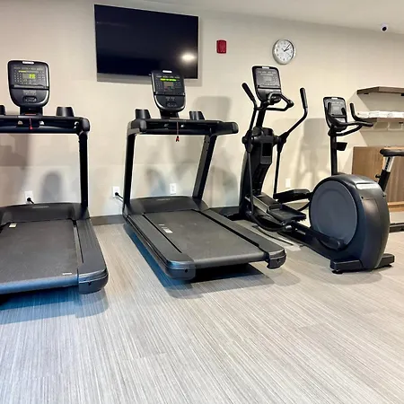 Candlewood Suites Jacksonville Southpoint-2