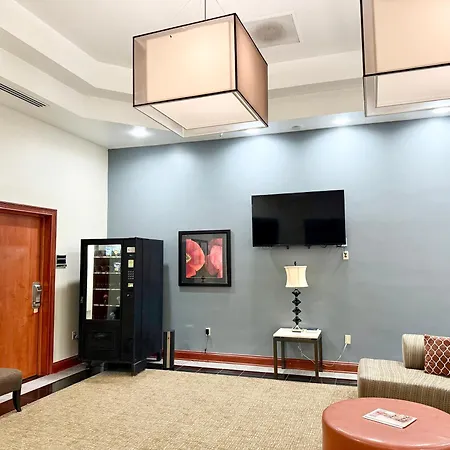 Quality Inn & Suites Greenville I-65-3