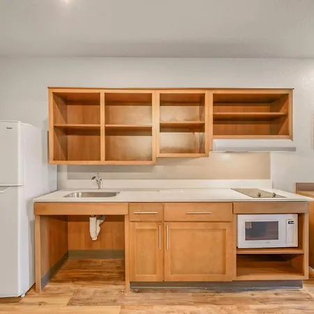 Woodspring Suites Orlando I-4 & Convention Center-3