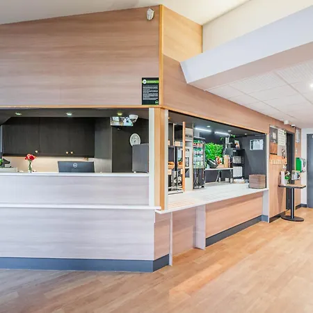 B&B HOTEL Strasbourg Aéroport-2