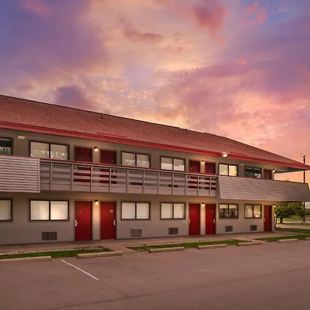 Red Roof Inn Detroit Metro Airport - Taylor-3