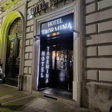 Hotel Taormina-3