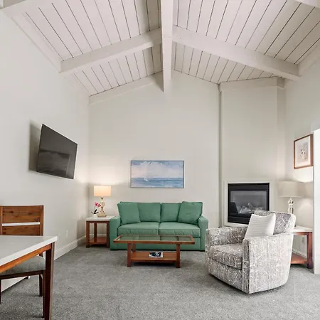 Lobos Lodge-3