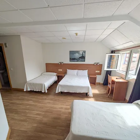 Hotel Besaya-3