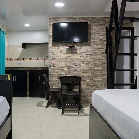 Rocky Cay Lodging-2