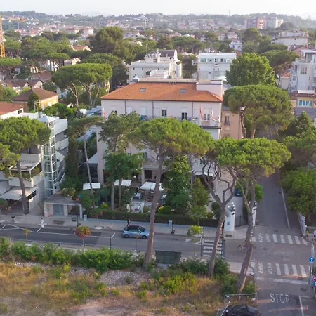 Palace Hotel Domus Mea Riccione-3