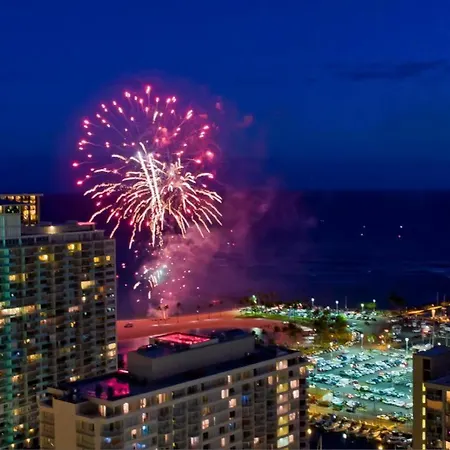 Marina Tower Waikiki-3