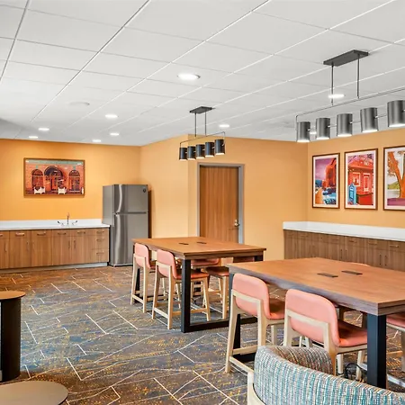 Hampton Inn Cooperstown-3