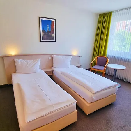 Panorama Inn Hotel Und Boardinghaus-3