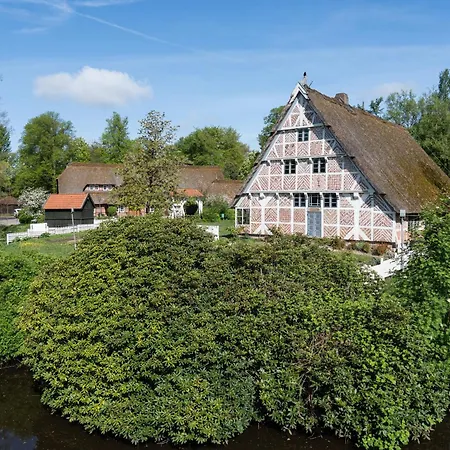 Hotel am Holzhafen-3