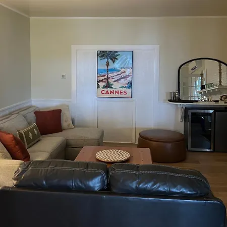 High Tide Inn On The Ocean, Motel And Cottages-2