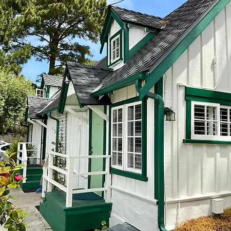 Carmel Green Lantern Inn-2