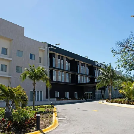 Residence Inn by Marriott Playa del Carmen-3
